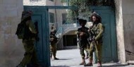 إصابة عدد من طلبة تقوع بالاختناق جراء اطلاق الاحتلال قنابل الغاز في محيط مدرستهم