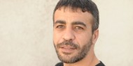 المعتقل أبو حميد يمر بمرحلة صحية حرجة: حركة أطرافه ضعيفة وأنبوبة الأكسجين تلازمه