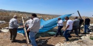 أهالي كفر اللبد يزيلون بؤرة استيطانية من أراضي البلدة شرق طولكرم