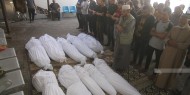 دفن عشرات جثامين الشهداء بمقبرة جماعية في مدينة غزة
