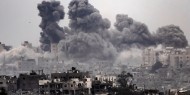 12 شهيدا وعشرات الجرحى في قصف للاحتلال على دير البلح وسط القطاع